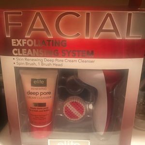 Facial exfoliating system brush